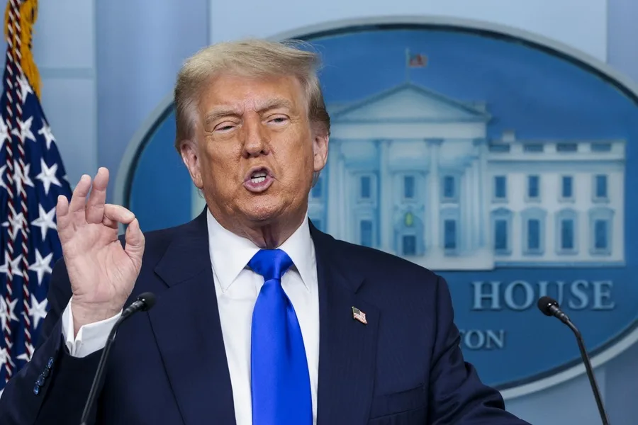 Trump explota contra periodista por el caso Epstein: “Eres la peor”