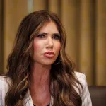 ¿Qué es The Shield of the Americas? El nuevo cargo de Kristi Noem