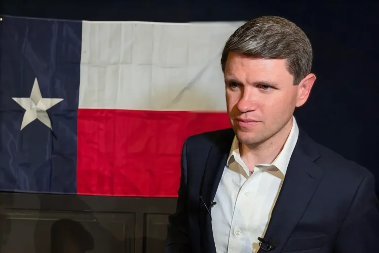 Quién es James Talarico