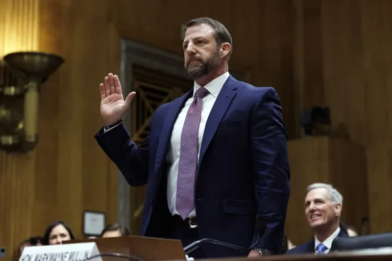 DHS: Mullin dice que no habrá allanamientos sin orden judicial