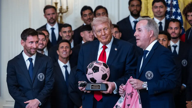Trump recibe a Messi en la Casa Blanca