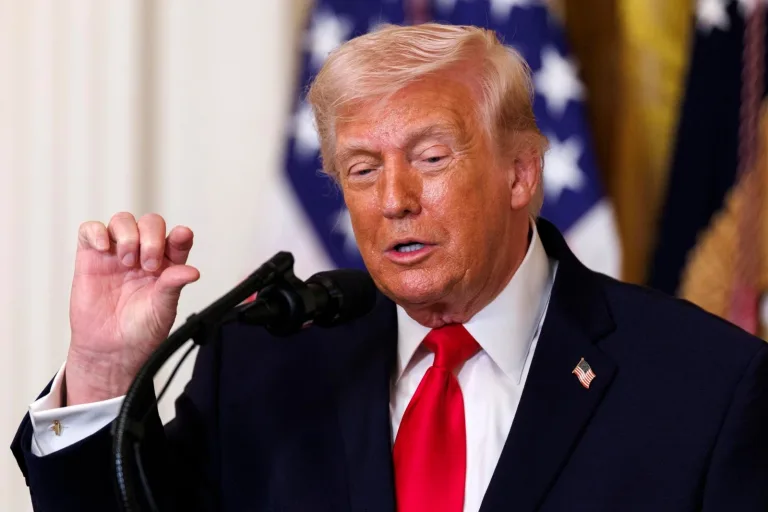 EN PORTADA: RUMORES DE GUERRA Trump llama «rumor» la muerte del líder de Irán, mientras Israel desmiente la muerte de Netanyahu.