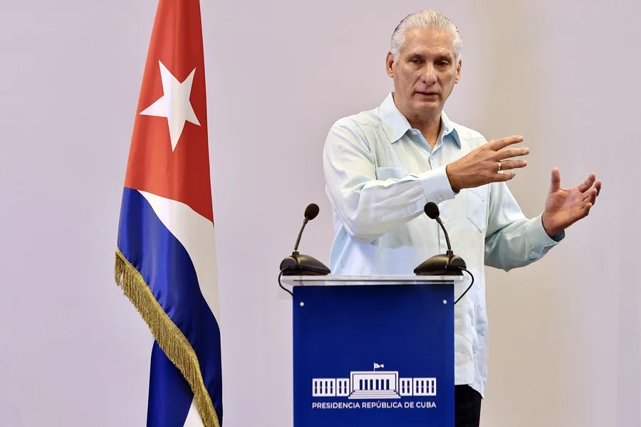 ¿Cuba se rinde? Confirman conversaciones con Trump