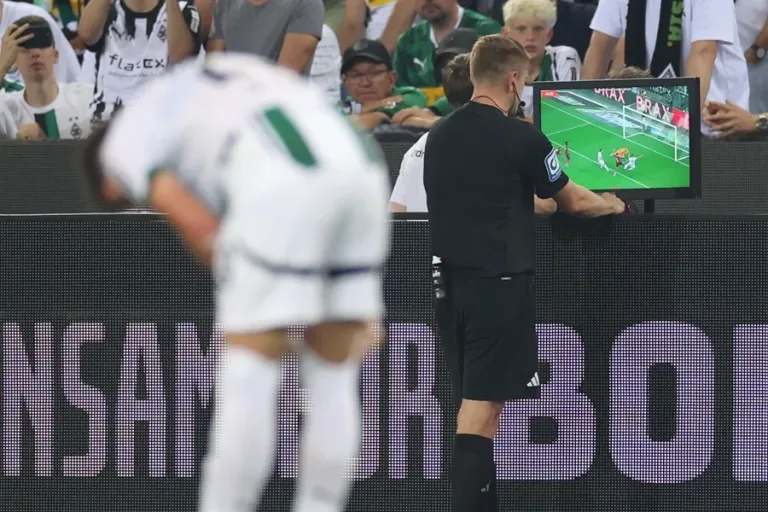 FIFA anuncia nuevas reglas de VAR para el Mundial 2026