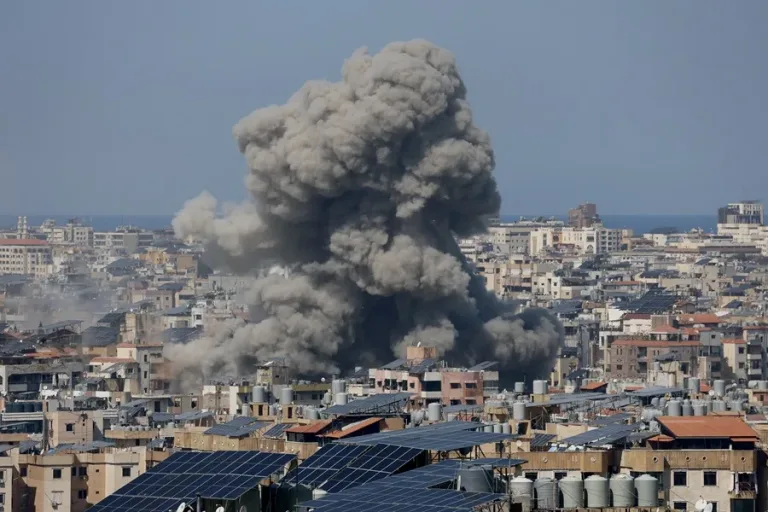 FBI advierte que Irán podría atacar California