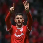 Portugal convoca a Paulinho de emergencia