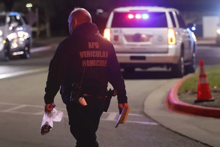 Conmociona a Texas: Balacera en bar de Austin deja víctimas
