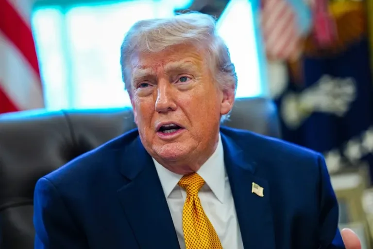 Trump afirma que EE.UU. no necesita Ormuz