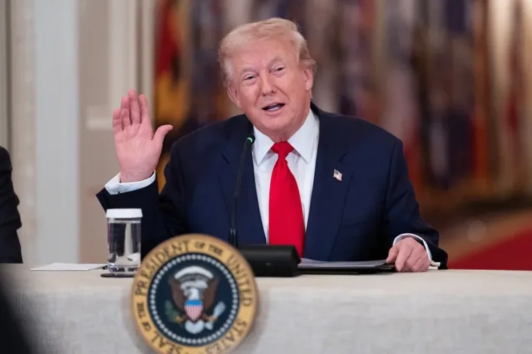 Trump anuncia una nueva «coalición militar» en Latinoamérica contra los cárteles