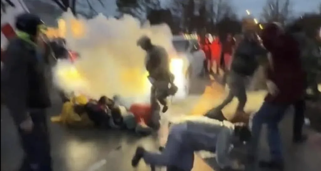 Protestas contra ICE terminan en violencia en Vermont