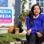 Caucus Hispano recibe a Analilia Mejía tras juramentarse