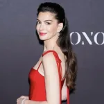 Anne Hathaway es "La Mujer Más Hermosa del Mundo" según People