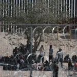 Asilo en la frontera: Corte ratifica que veto de Trump es ilegal