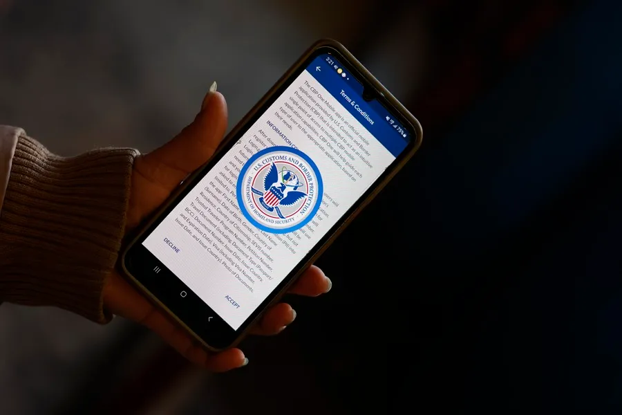 ¿Usaste CBP One? Esto pasará tras el nuevo fallo judicial