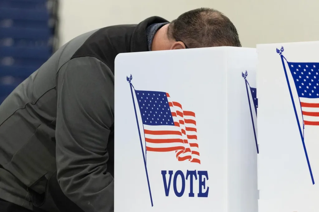 Elecciones en Virginia: Aprueban rediseño de distritos electorales
