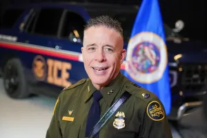 Investigan a ICE por posible secuestro