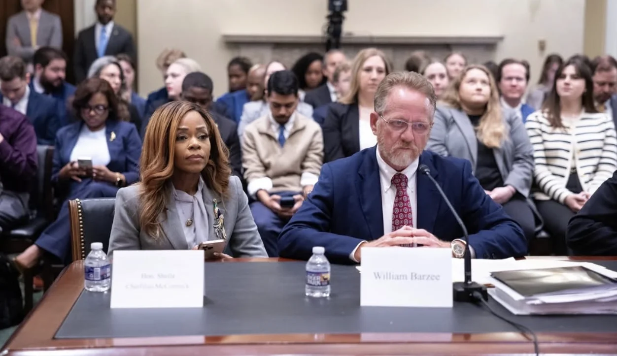 Sheila Cherfilus-McCormick deja el Congreso 20 min antes de ser expulsada