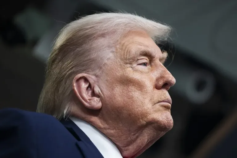 Trump dice que puede estar en desacuerdo con el papa