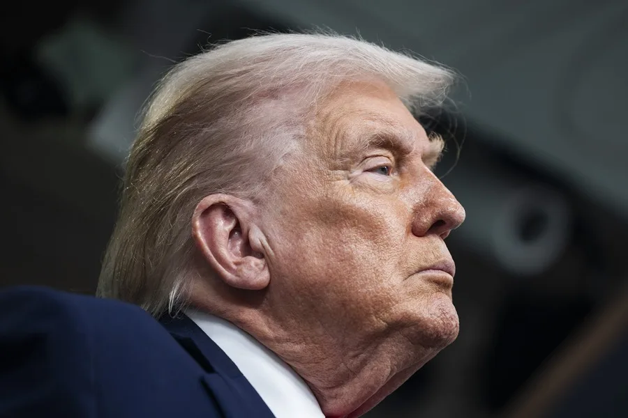 Trump dice que puede estar en desacuerdo con el papa