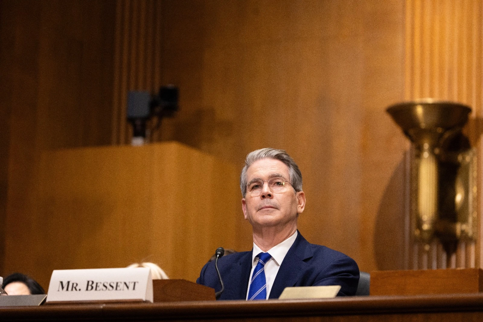 EN PORTADA: MIGRANTES SIN BANCA Estados Unidos exige prueba de ciudadanía para abrir cuentas bancarias.