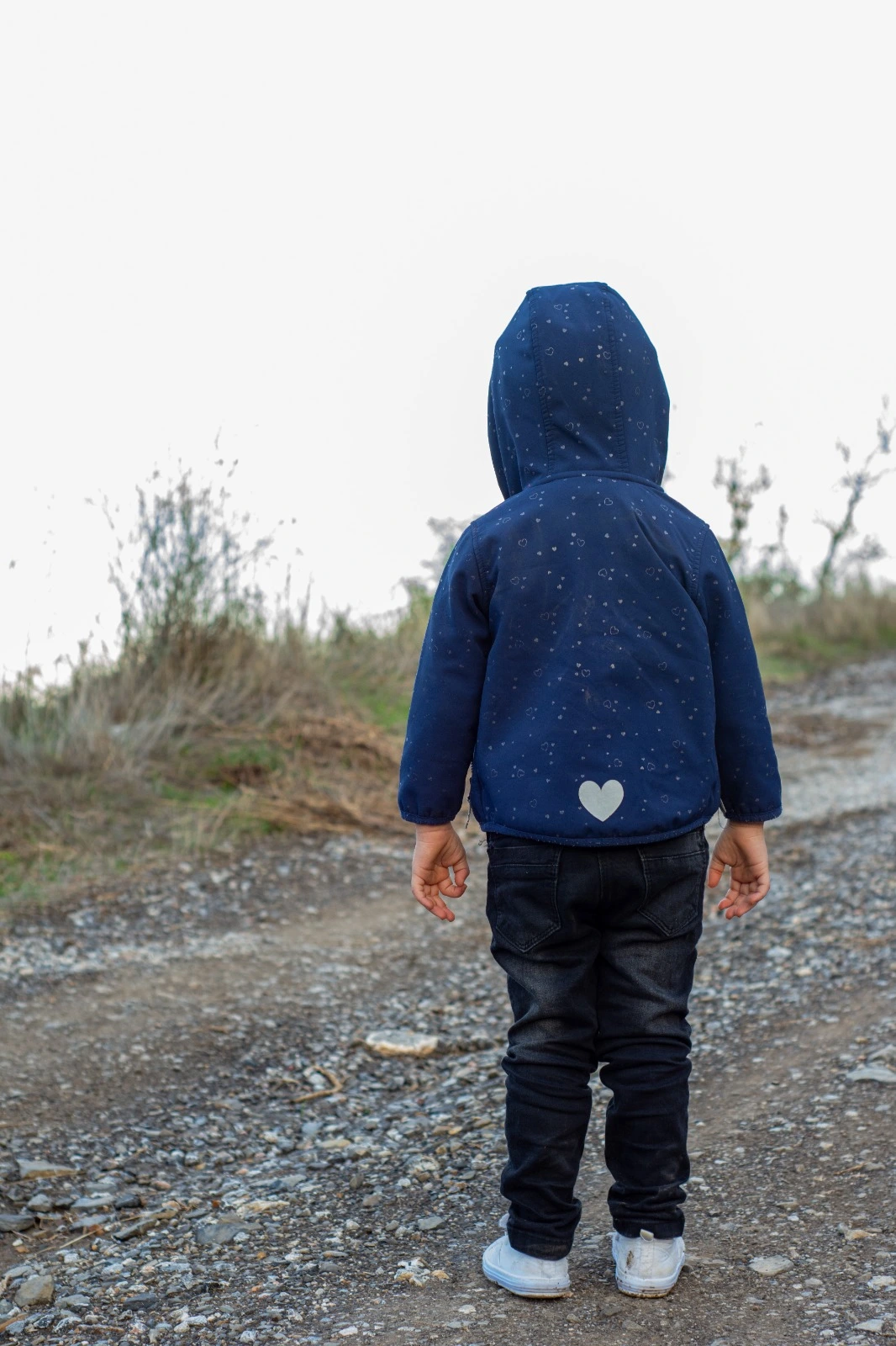 EN PORTADA: ACELERAN DEPORTACIONES Gobierno presiona para acelerar deportaciones de menores no acompañados.