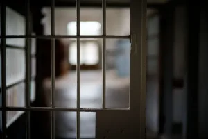 Mortalidad en centros de detención alcanza máximo histórico