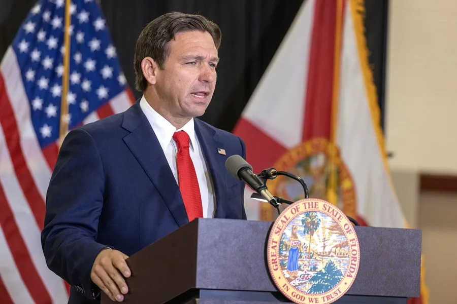 DeSantis propone nuevo mapa electoral que redefine Florida
