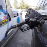 ¿Bajará la gasolina en California? Esto dicen los expertos