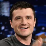 Josh Hutcherson es criticado tras hablar sobre las 'swifties'