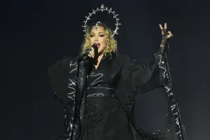 Madonna anuncia oficialmente "Confessions II"