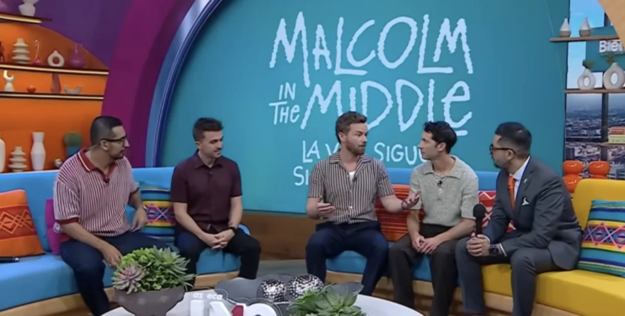 Fans fascinan al elenco de 'Malcolm el de en medio' en Venga la Alegría