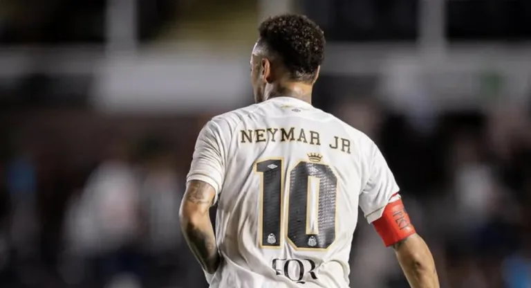 Neymar conmueve en encuentro con pequeño fan