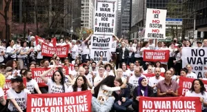 Nueva York: Arrestan a 100 en protesta por venta de armas a Israel