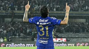 Fuerte remontada de Pumas ante Juárez