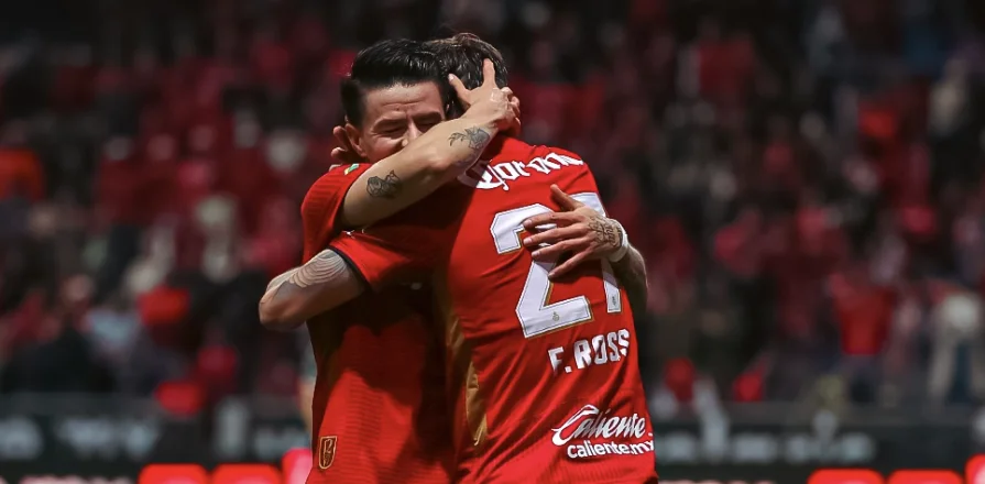 Toluca pierde subliderato por polémico gol de Joao Pedro