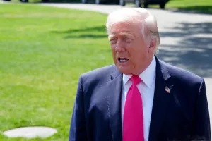Trump: "Habría ganado Vietnam muy rápido" ante crisis con Irán