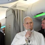 Papa responde a Trump