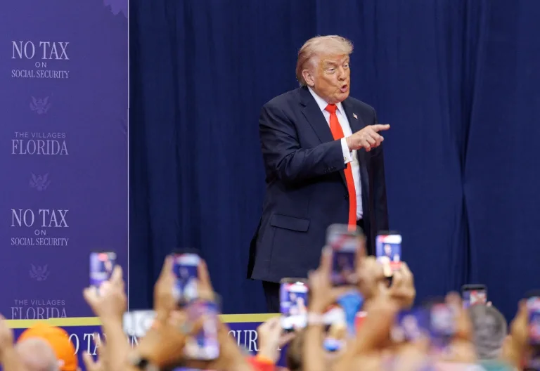 EN PORTADA: ALERTA EN CUBA Trump insiste en tomar el control de Cuba. Díaz-Canel apela a la comunidad internacional.