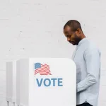 EN PORTADA: REDISEÑO ELECTORAL Los rediseños electorales en Carolina del Sur, Alabama y Florida reavivan disputas políticas y raciales.