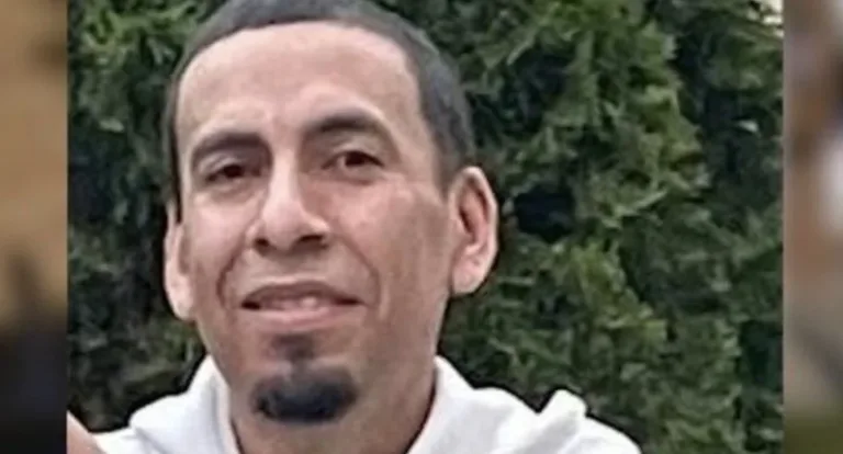 Illinois: Policía investiga muerte de mexicano bajo el ICE