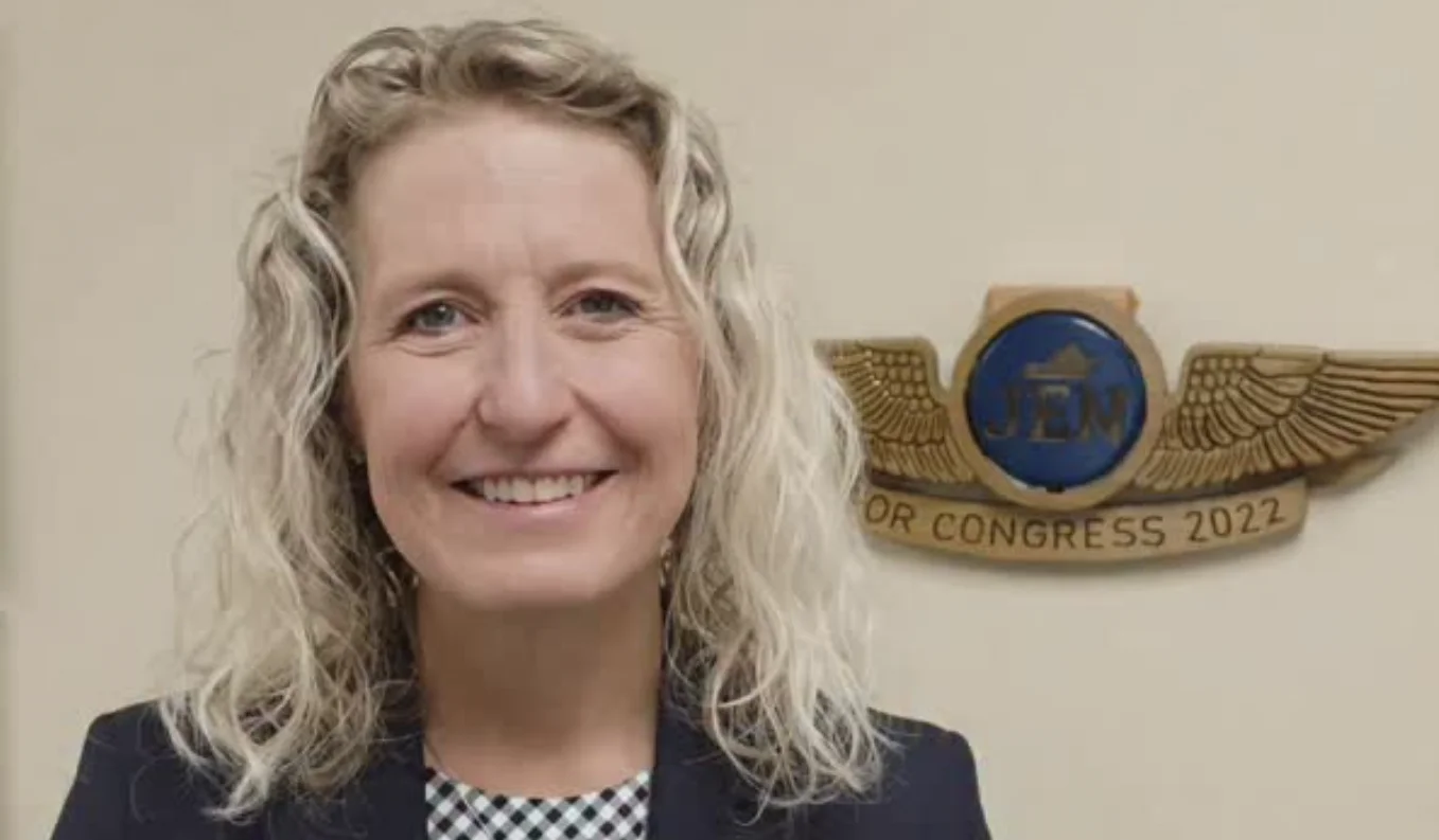 Demócratas exigen que Jen Kiggans renuncie por racismo