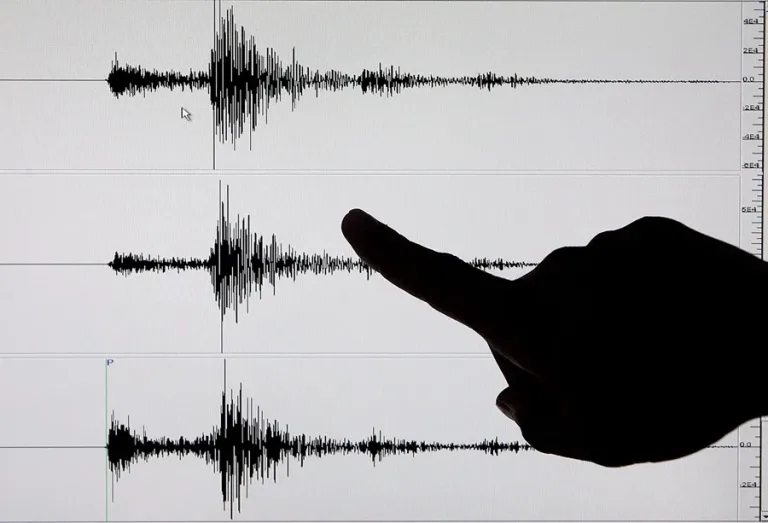 Fuerte terremoto en Cuba llega a Florida y México
