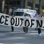 EN PORTADA: CAOS EN NEWARK Newark presentará demanda para clausurar el centro de ICE en Delaney Hall ante protestas