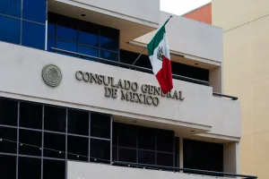 Pánico en Los Ángeles: Temor por cierre del Consulado de México