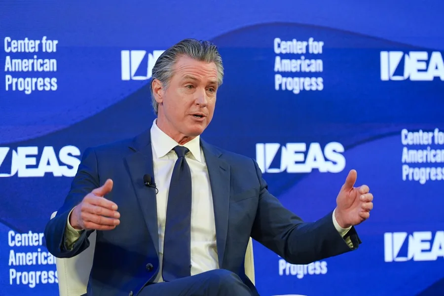 California: Newsom revela que el Gobierno de Trump lo investiga