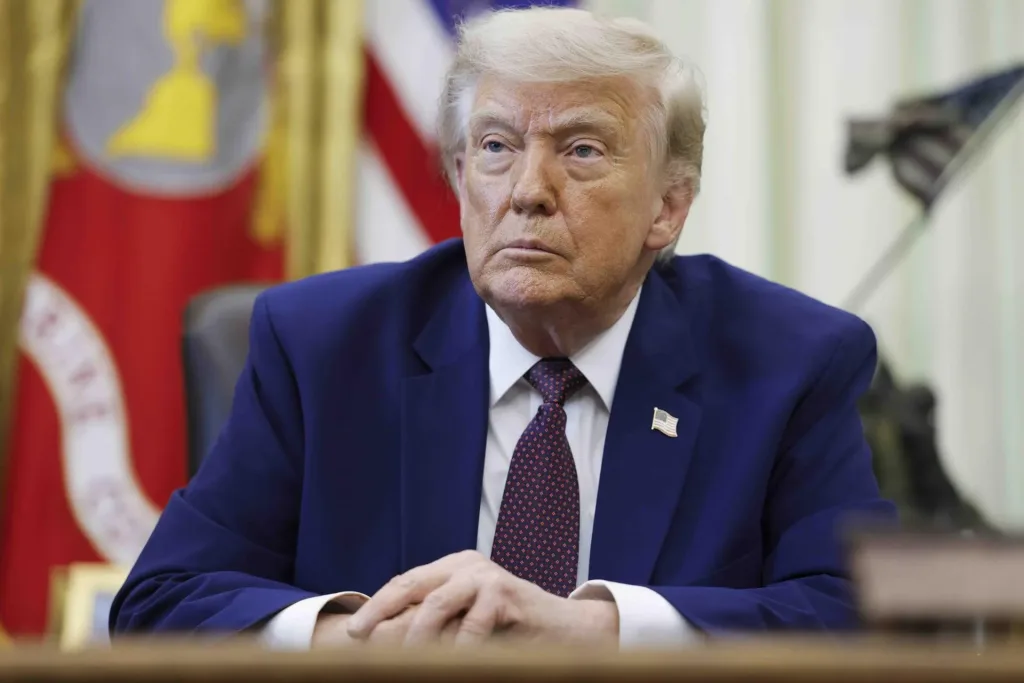 Trump frena ataques a Irán para llegar a un acuerdo